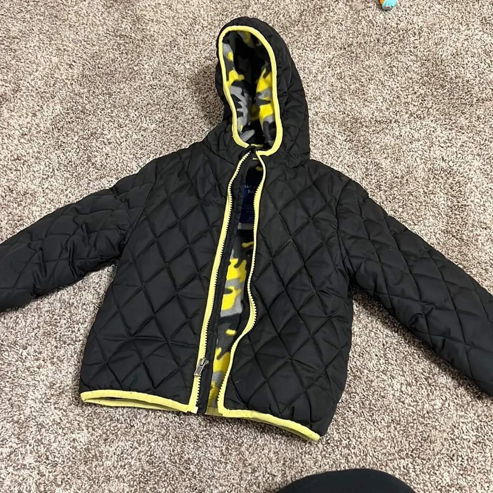 Kids 3T winter coat - Picture 1 of 1